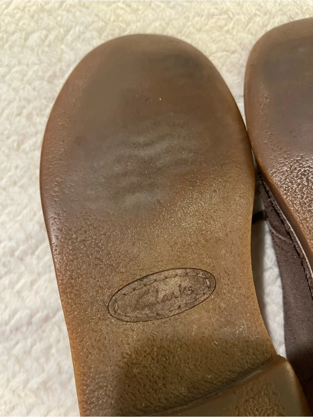 Clark’s Men's Brown Suede Chukka Boots - Casual Lace-Up Comfort size 9